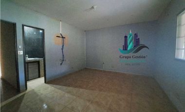 ALQUILO CASA DE 3HAB.2BAÑOS.SAN PABLO NUEVO