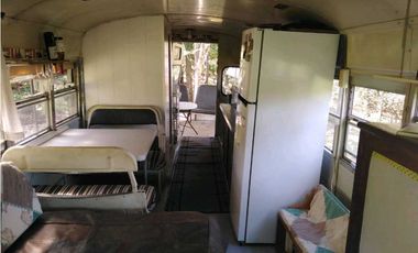 ALQUILO BUS AMOBLADO VIA GUALACA