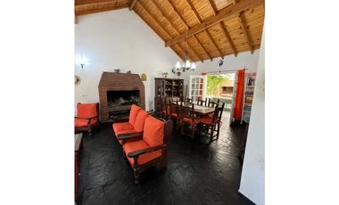 CASA EN CARILO