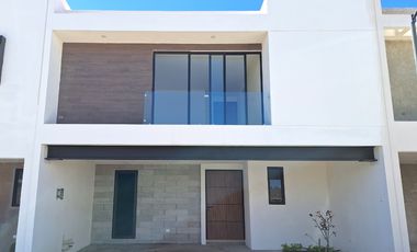 CASA EN VENTA PUEBLA ATRAS DE PLAZA SAN DIEGO