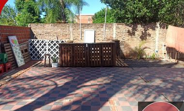 Casa en venta de 4 dormitorios c/ cochera en Otros Barrios