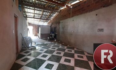 Casa en venta de 3 dormitorios c/ cochera en Otros Barrios