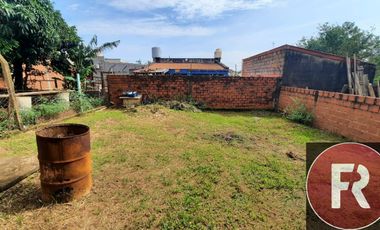 Casa en venta de 3 dormitorios c/ cochera en Otros Barrios