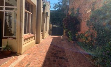 Casa en venta de 3 dormitorios c/ cochera en Otros Barrios