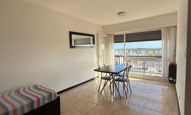 Departamento en alquiler en Plaza Colón