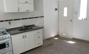 Casa PH en alquiler en San Justo