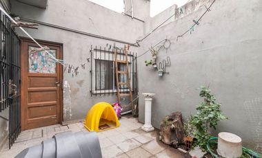 VENTA CASA 3 AMBIENTES EN LUIS GUILLÓN