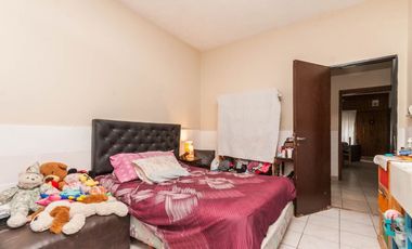 VENTA CASA 3 AMBIENTES EN LUIS GUILLÓN