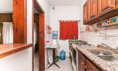 VENTA CASA 3 AMBIENTES EN LUIS GUILLÓN