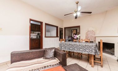 VENTA CASA 3 AMBIENTES EN LUIS GUILLÓN
