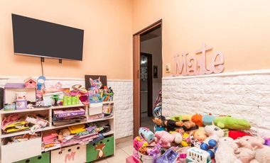 VENTA CASA 3 AMBIENTES EN LUIS GUILLÓN