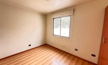 Casa en arriendo en LA REINA