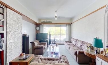 Vta Recoleta oficina consultorio 6 amb cfte luz