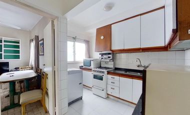 Vta Recoleta oficina consultorio 6 amb cfte luz