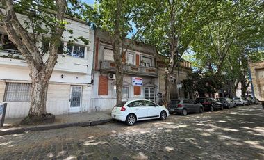 PH EN EXCELENTE ZONA DE CHACARITA - SIN EXPENSAS