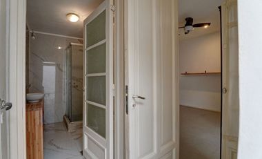 PH EN EXCELENTE ZONA DE CHACARITA - SIN EXPENSAS