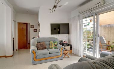 Hermoso y Moderno PH con Terraza en Devoto