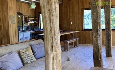 Casa en Venta en Orilla Río Puelo Bajo