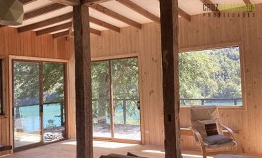 Casa en Venta en Orilla Río Puelo Bajo