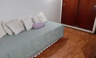 VENTA CASA DE 4 AMB | 3 COCHERAS | VILLA LUGANO