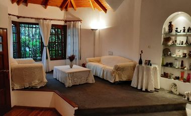 VENTA CASA DE 4 AMB | 3 COCHERAS | VILLA LUGANO