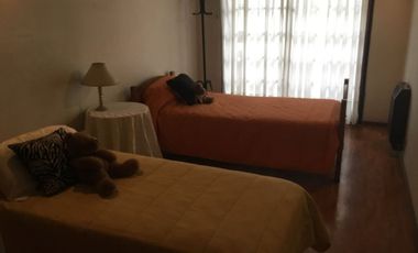 VENTA CASA DE 4 AMB | 3 COCHERAS | VILLA LUGANO