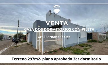 VENTA CASA 2 DORMITORIOS FERNANDEZ ORO