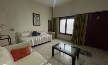 PH 2 AMB ENTRADA INDEPENDIENTE  C/ COCHERA Y TERRA