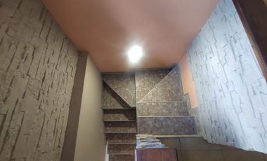 VENTA CASA CON PILETA CUBIERTA CLIM. + QUINCHO