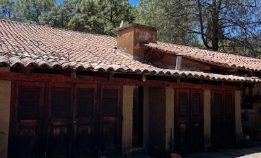 Cabaña  amueblada y decorada en Tapalpa Country Club, Tapalpa