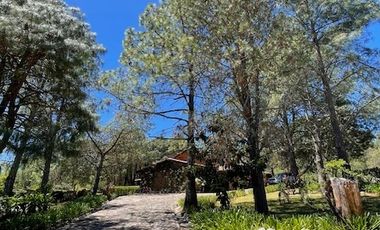 Cabaña  amueblada y decorada en Tapalpa Country Club, Tapalpa