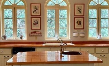 CASA  AMUEBLADA  EN TAPALPA ESTILO VICTORIANO EN HACIENDA SAN FRANCISCO