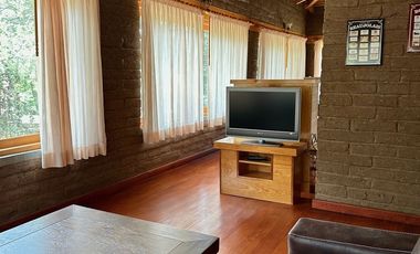 CABAÑA AMUEBLADA  EN LA TEJERIA TAPALPA TERRENO AMPLIO JARDIN