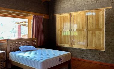 CABAÑA AMUEBLADA  EN LA TEJERIA TAPALPA TERRENO AMPLIO JARDIN