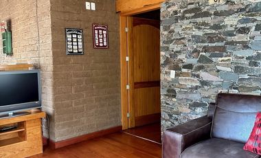 CABAÑA AMUEBLADA  EN LA TEJERIA TAPALPA TERRENO AMPLIO JARDIN