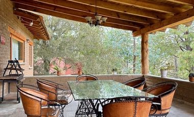 CABAÑA AMUEBLADA  EN LA TEJERIA TAPALPA TERRENO AMPLIO JARDIN