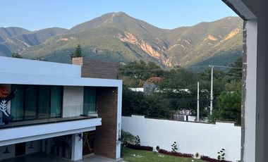 Casa en venta en Lania  carretera Nacional