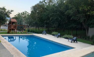 Casa en venta en Lania  carretera Nacional