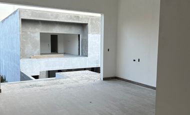 Casa en venta en Lania  carretera Nacional