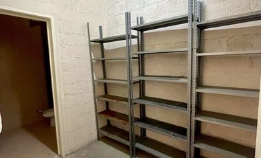 Venta de bodega o nave industrial  (antes Pista de Patinaje)