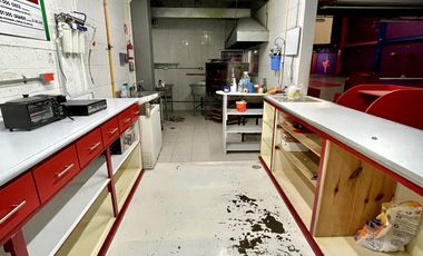 Venta de bodega o nave industrial  (antes Pista de Patinaje)