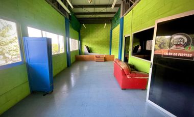 Venta de bodega o nave industrial  (antes Pista de Patinaje)