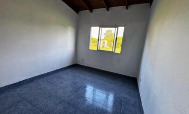 Casa en venta - 2 Dormitorios 1 Baño - Saladillo