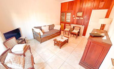 Casa en venta - 4 Dormitorios 2 Baños - Mar del Plata
