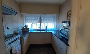 Departamento en venta - 2 Dormitorios 1 Baño - Lobos