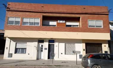 Departamento en venta - 2 Dormitorios 1 Baño - Lobos