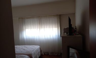 Departamento en venta - 2 Dormitorios 1 Baño - Lobos