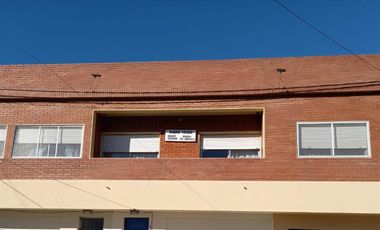 Departamento en venta - 2 Dormitorios 1 Baño - Lobos