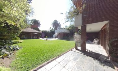 IMPECABLE Chalet en inmejorable zona!!!