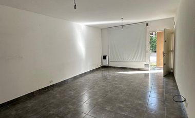 VENTA DEPARTAMENTO MONOAMBIENTE CON COCHERA  APTO CREDITO  VERDI 57